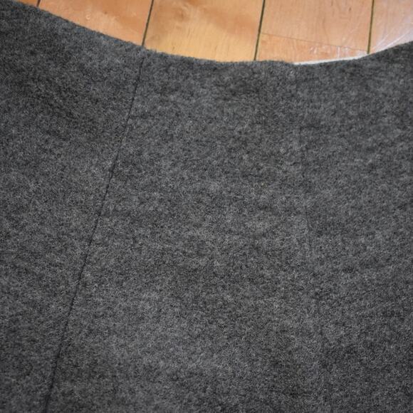 TELA Designer Grey Lambswool Mini Flare Skirt Size XS IT 40 - Picture 3 of 7